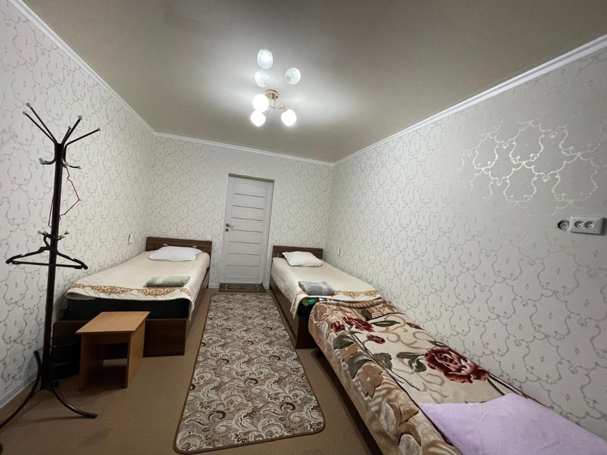 Guest House Mira Kochkor Exterior foto
